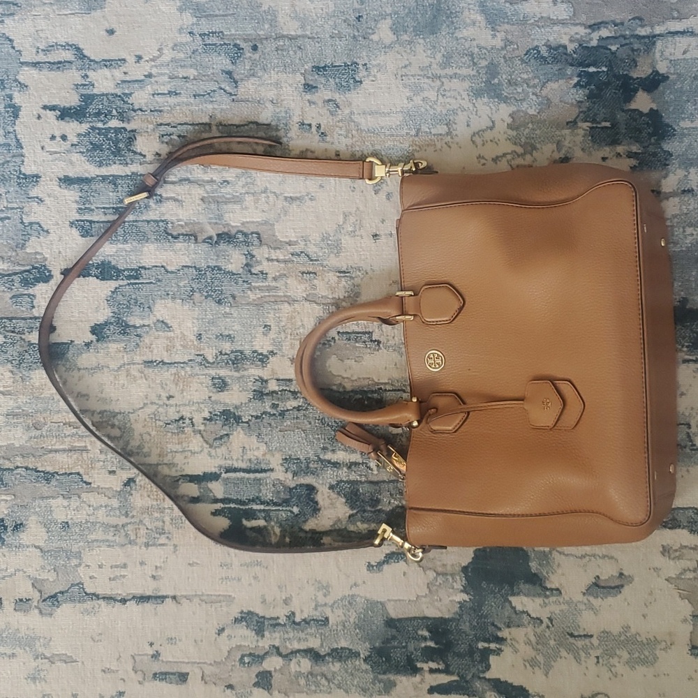 Tory Burch Robinson bag